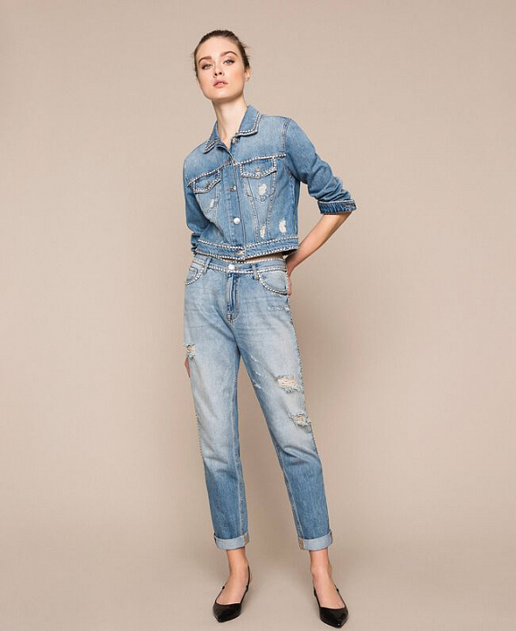 Джинсы с потертостями