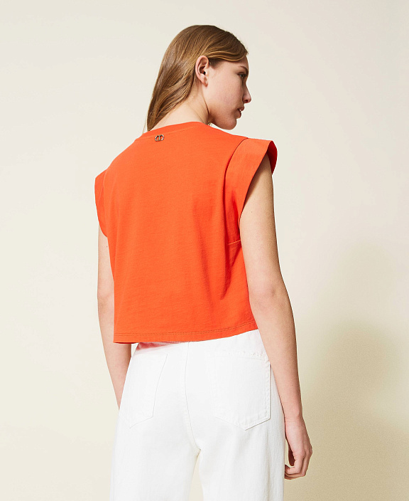 Футболка с отделкой из кружева