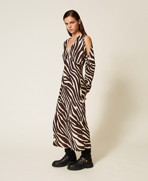Платье миди с узором зебры