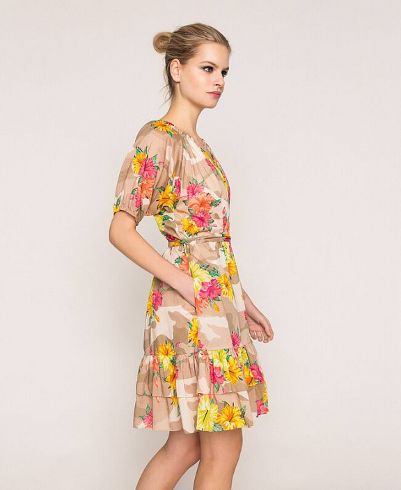 Короткое платье