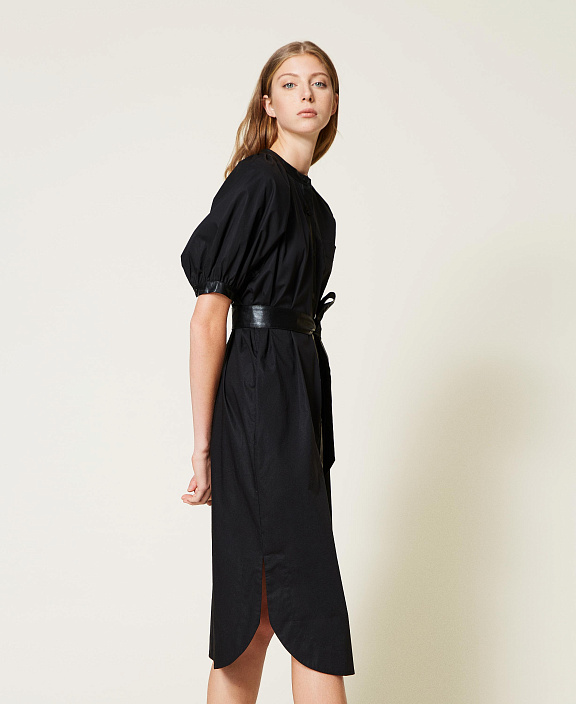 Платье рубашка с отделкой из кожи