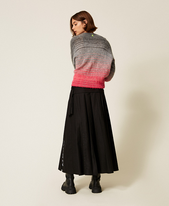 Длинная юбка MYFO в складку с поясом