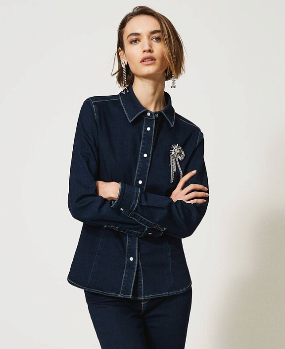 Джинсовая рубашка