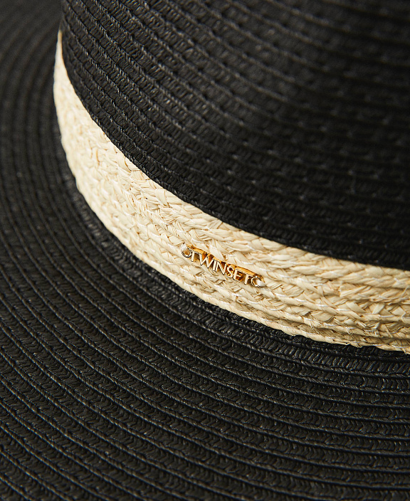 Соломенная шляпа