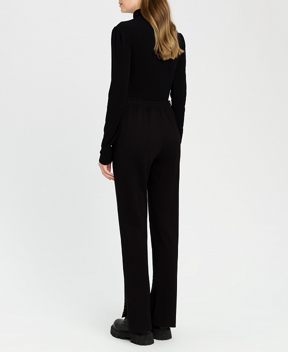 Брюки клеш с разрезами