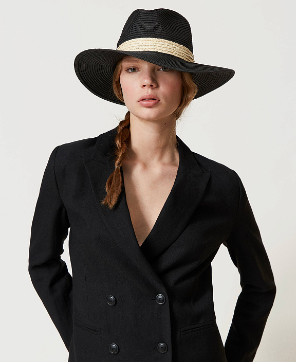 Соломенная шляпа