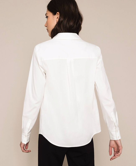 Рубашка с контрастной планкой