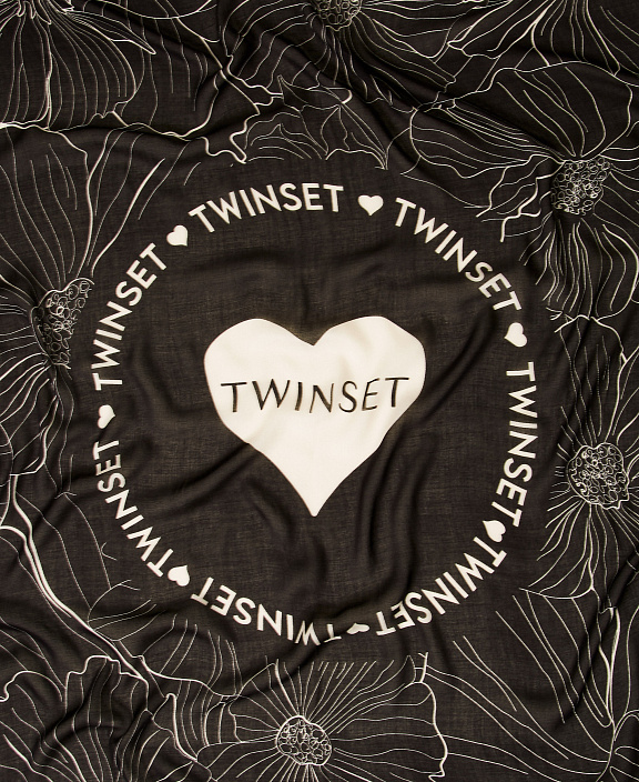 Куфия с принтом и логотипом