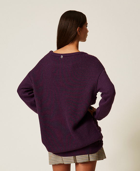 Джемпер с косами