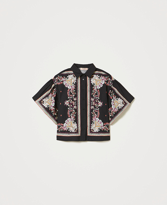 Рубашка из поплина с платочным принтом