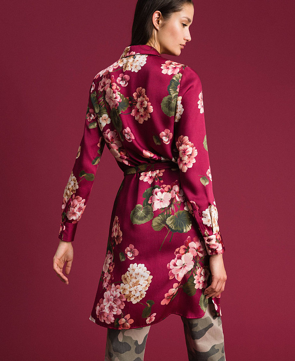 Длинная рубашка с цветочным принтом