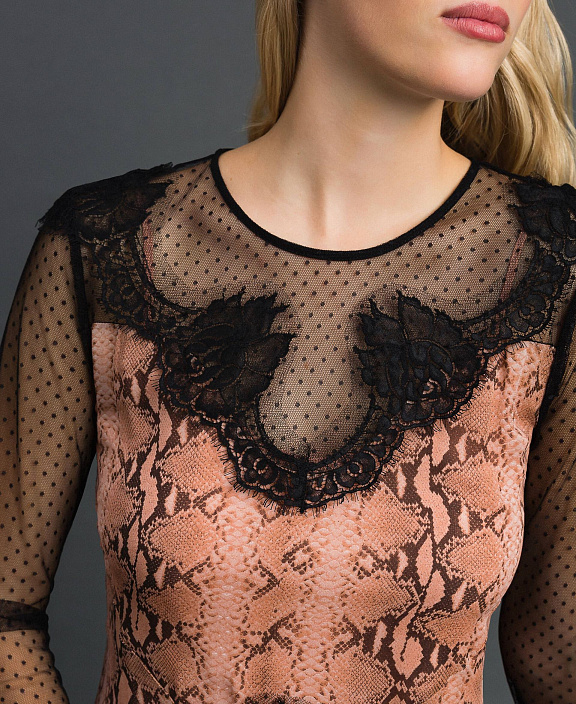 Длинное платье из жоржета с животным принтом