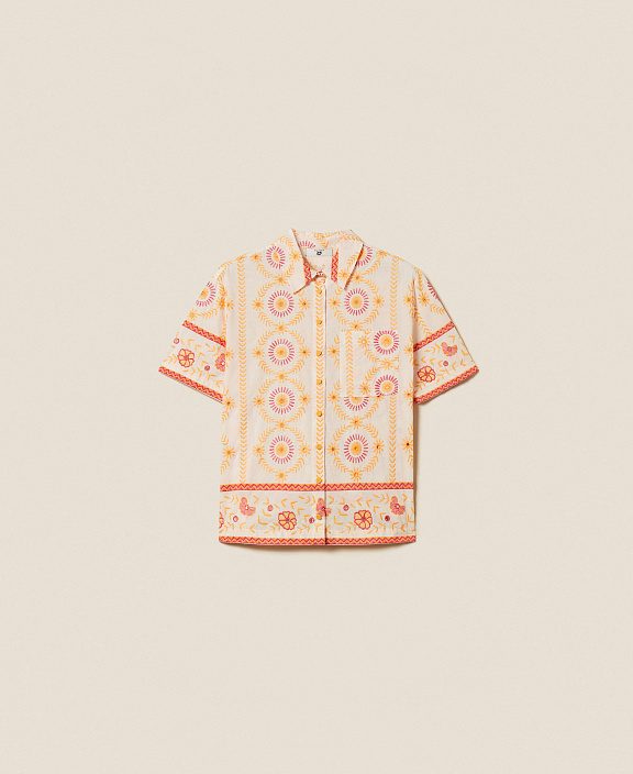 Рубашкас графичным принтом