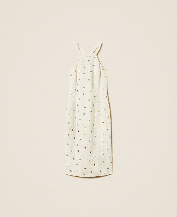 Платье из букле с вышивкой