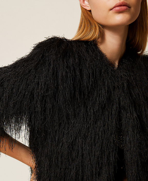 Блейзер с укороченным кроем