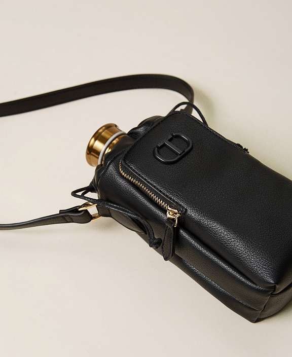 Многоразовая бутылка для воды в футляре