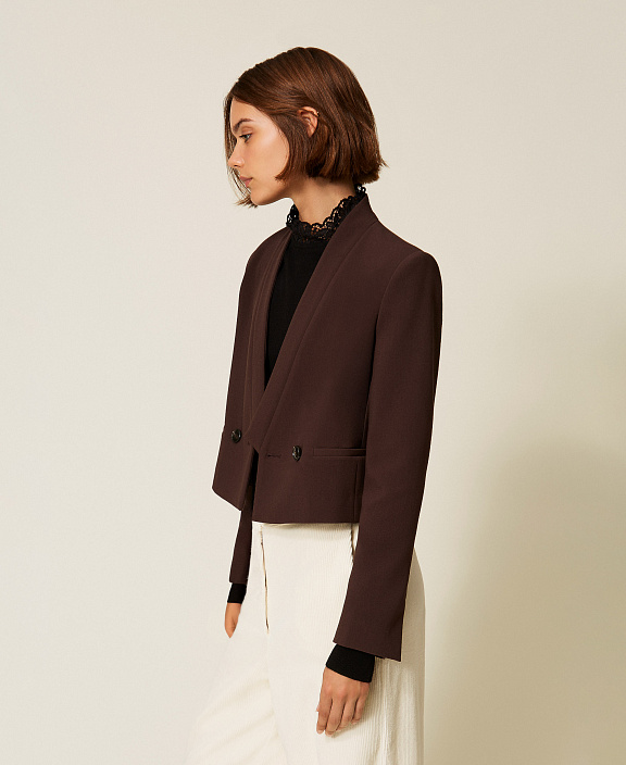 Двубортный жакет из крепа