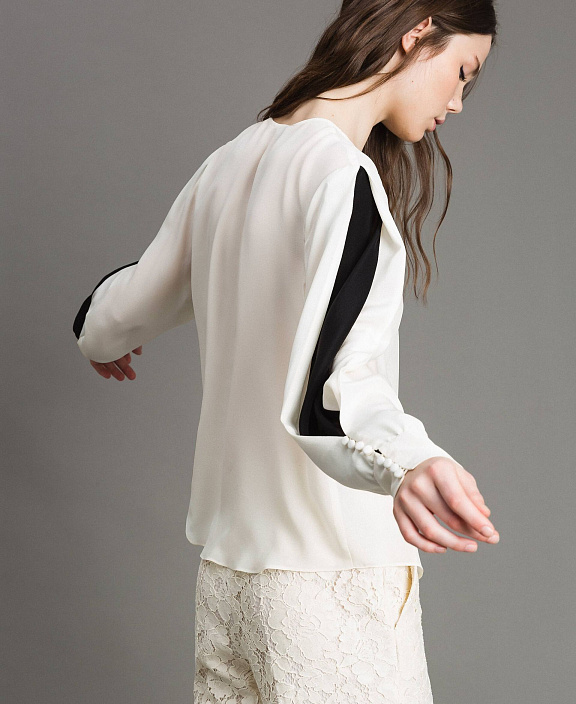 Блуза из смесового шелка