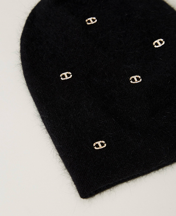 Трикотажная шапка