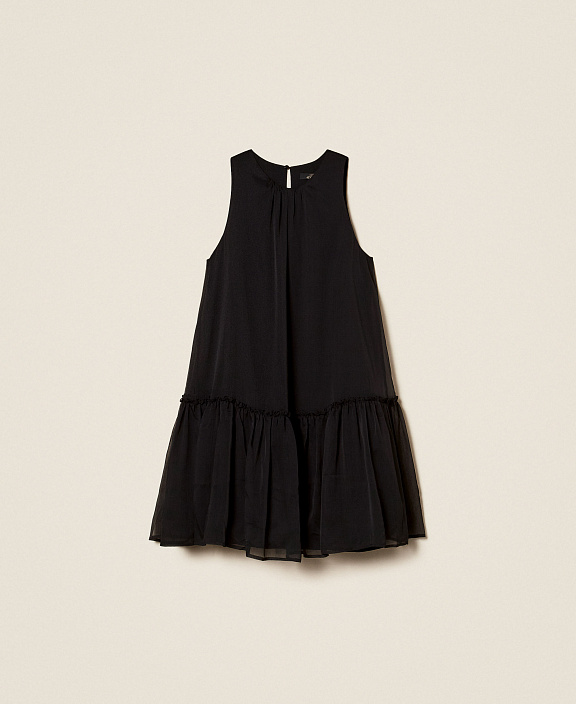 Платье с оборками из тюля