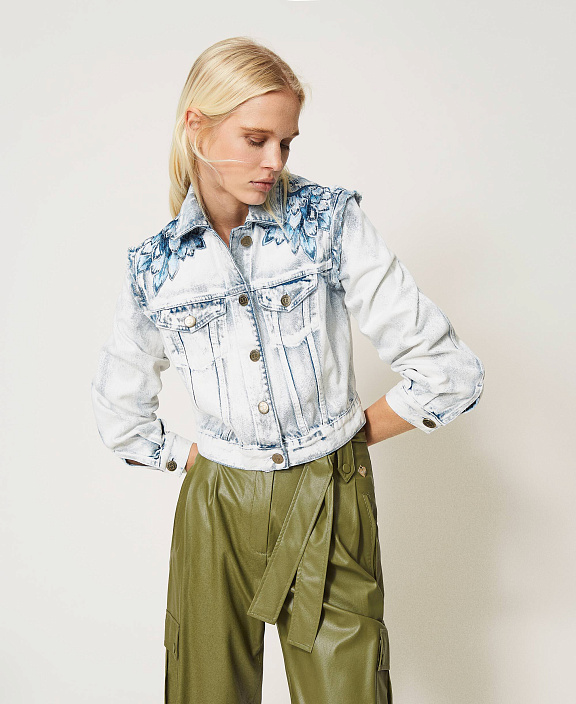 Джинсовка с принтом