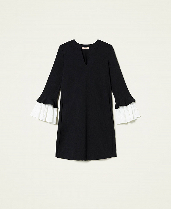 Двухцветное платье с рюшами