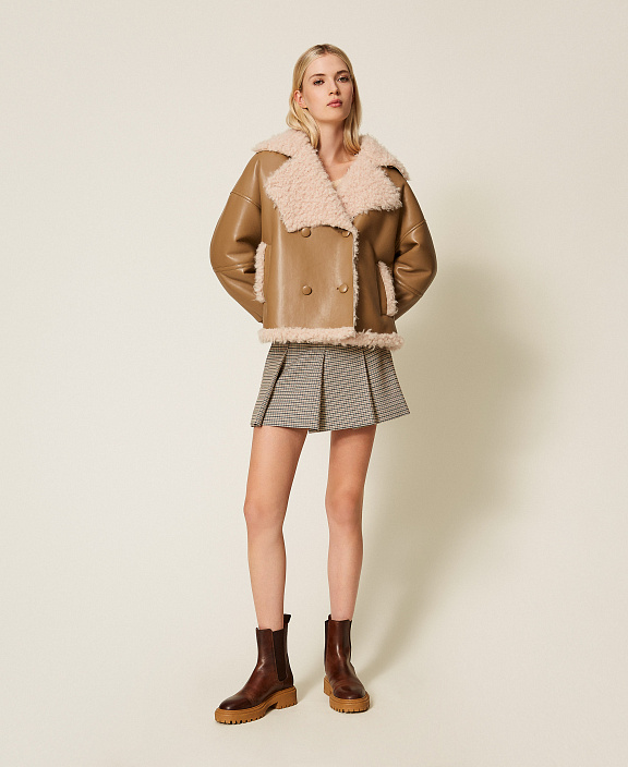 Дублёнка из искусственного меха и кожи