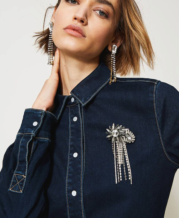 Джинсовая рубашка