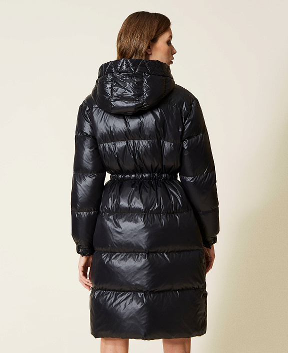 Теплый пуховик на кулиске