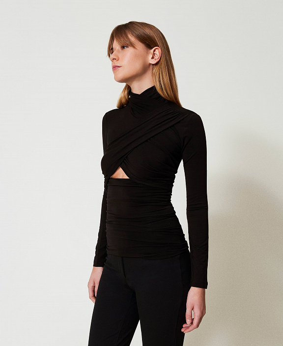 Водолазка с драпировкой