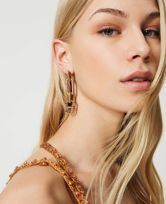 Серьги с подвесками и стразами