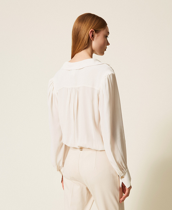 Крепдешиновое боди со сборками