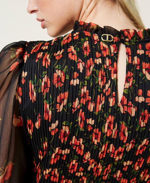 Длинное платье из крепона с цветочным принтом