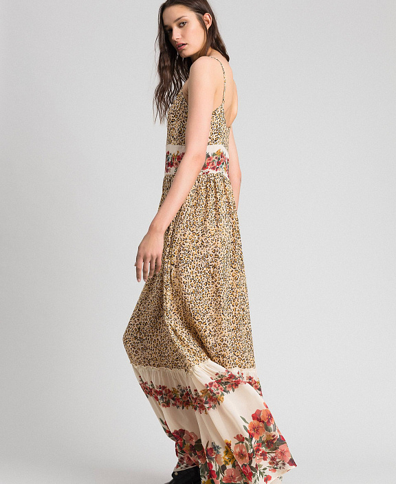 Длинное платье с животным и цветочным принтом