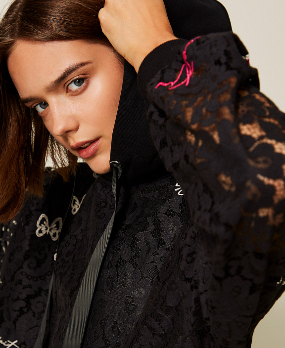 Толстовка макси MYFO из кружева с вышивкой