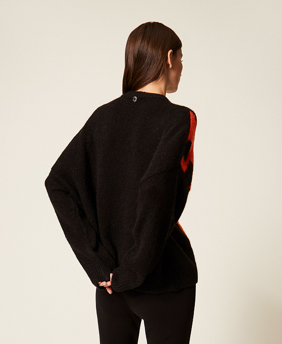 Джемпер с круглой горловиной и интарзийным узором