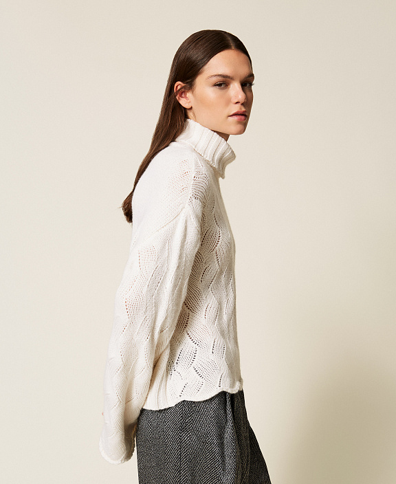 Джемпер из смесовой шерсти с фестонами