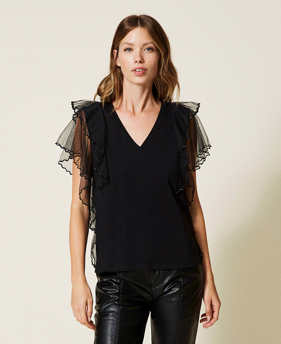 Футболка с рукавами из тюля