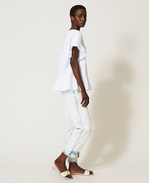 Футболка с воланом из поплина