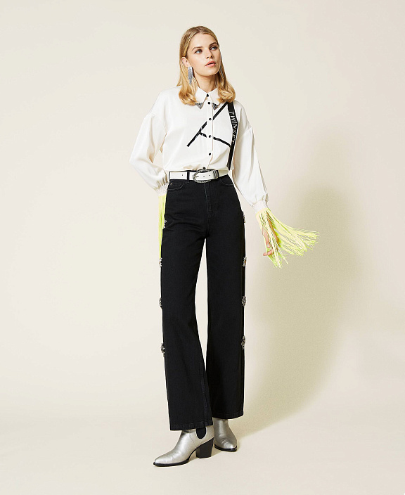 Свободные прямые джинсы Diamond с патчами