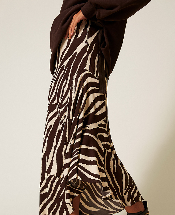 Асимметричная юбка с принтом зебры