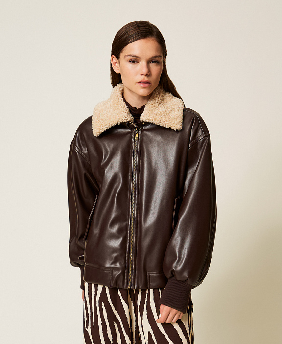 Куртка из искусственной кожи с воротником из искусственного меха