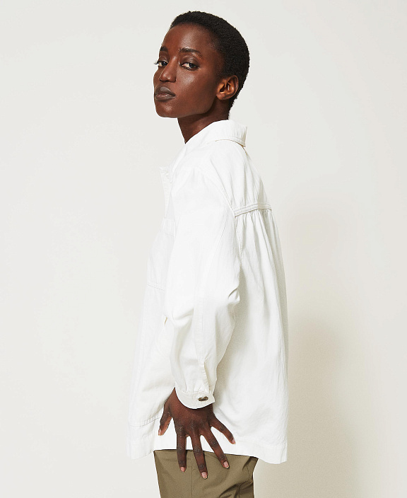 Куртка с большими карманами