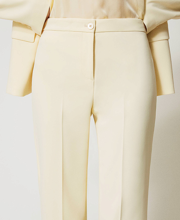 Брюки-клеш из струящегося крепа