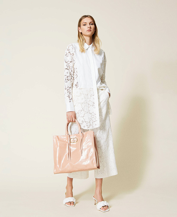 Кожаная сумка-шоппер со шнурками