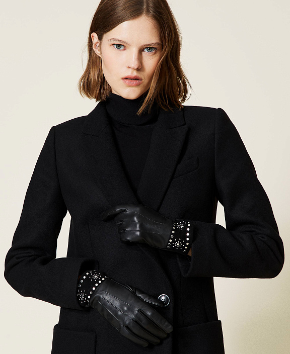 Кожаные перчатки с узором из стразов