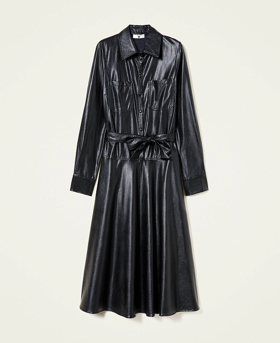 Платье-рубашка из ткани с покрытием