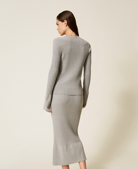 Трикотажная юбка в рубчик