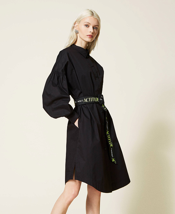 Платье-рубашка из технического поплина