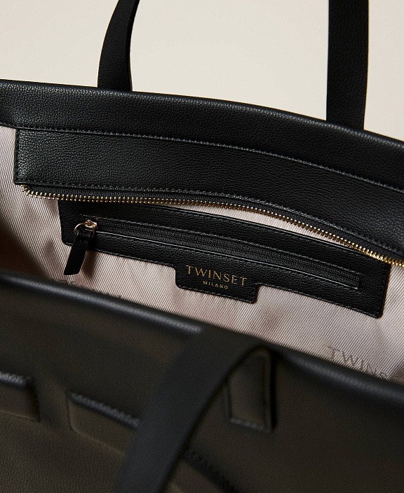 Сумка тоут твердой формы